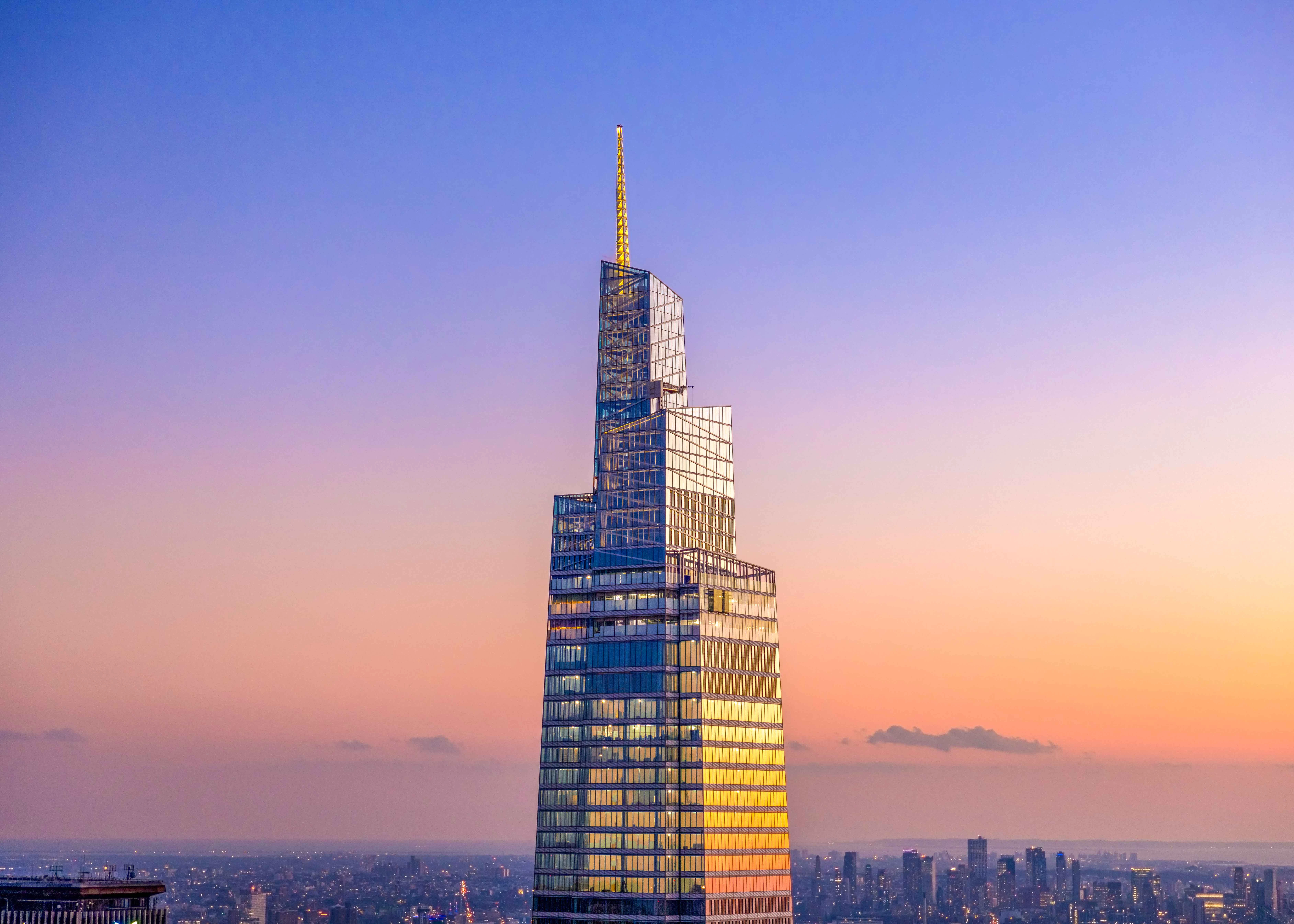 Visiting SUMMIT One Vanderbilt At Sunset visiting-summit-one-vanderbilt-at-sunset